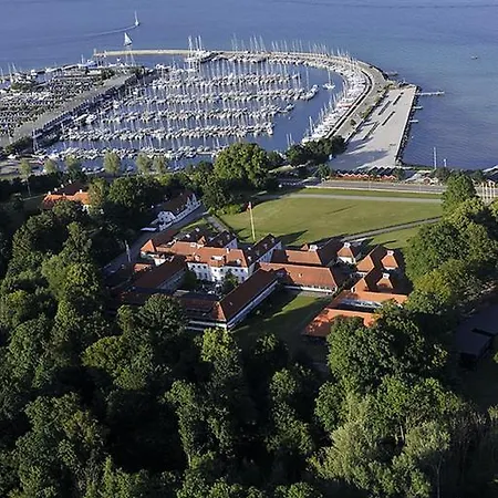 Rungstedgaard Hotel 3*