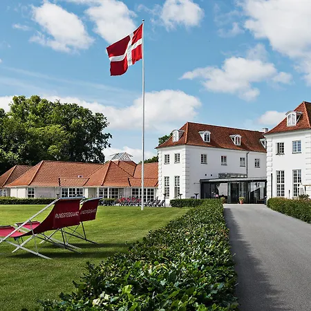 Rungstedgaard 3*